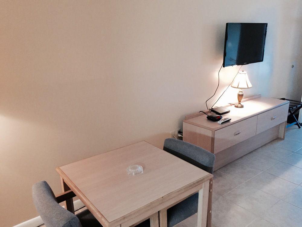Ellisville Palms Garden Inn מראה חיצוני תמונה
