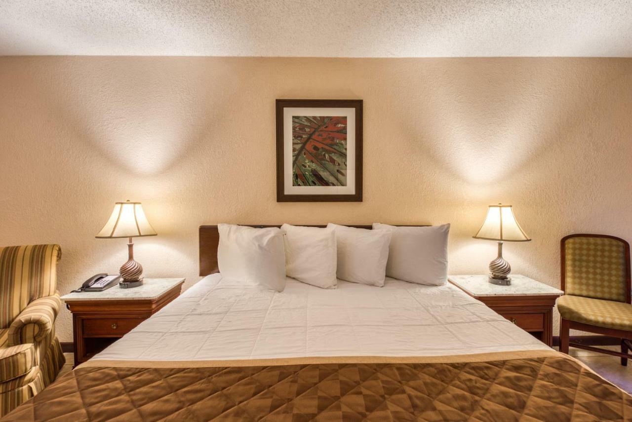 Ellisville Palms Garden Inn מראה חיצוני תמונה