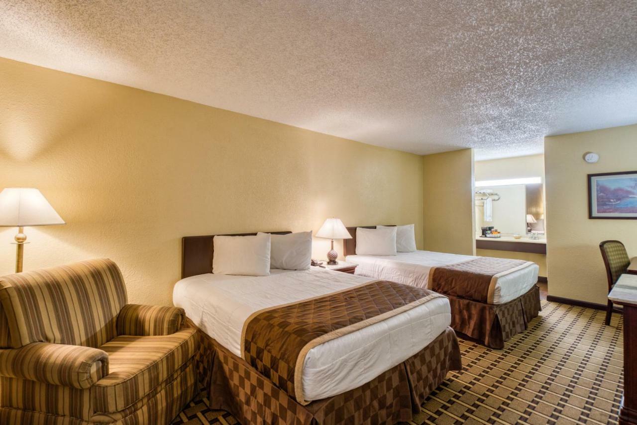 Ellisville Palms Garden Inn מראה חיצוני תמונה
