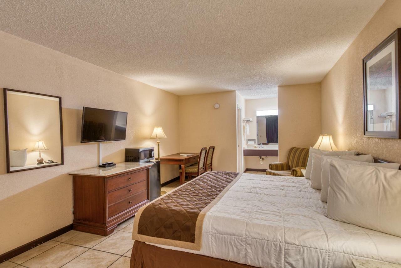 Ellisville Palms Garden Inn מראה חיצוני תמונה