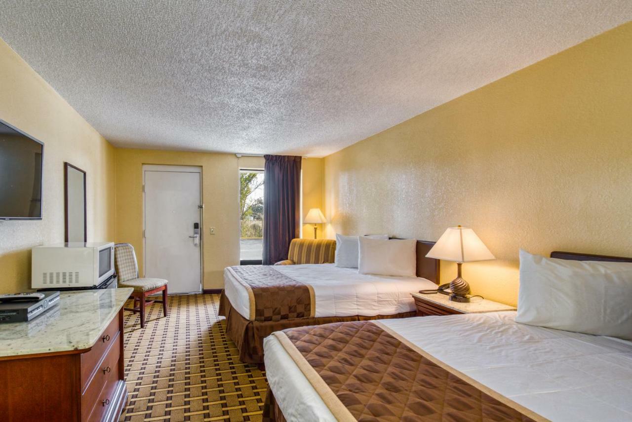 Ellisville Palms Garden Inn מראה חיצוני תמונה
