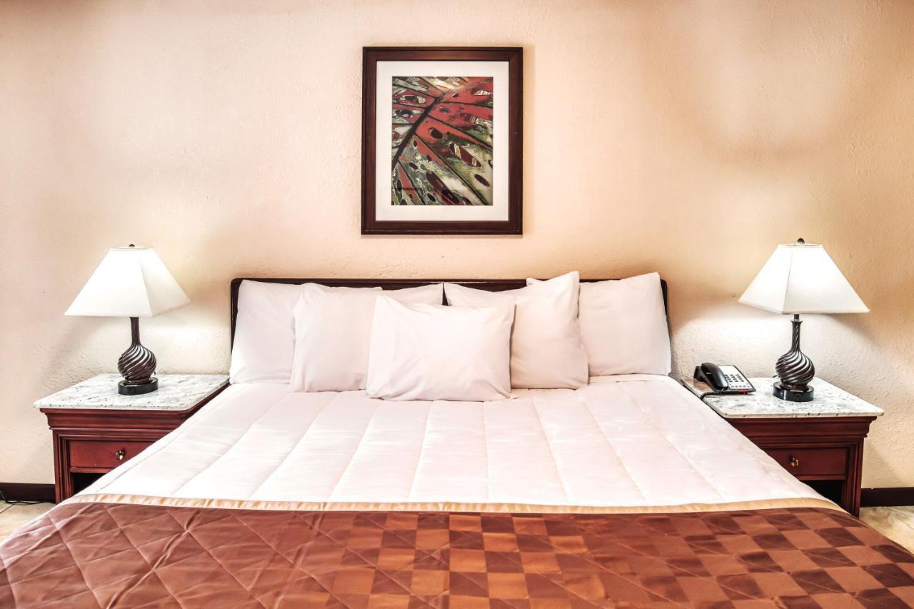 Ellisville Palms Garden Inn מראה חיצוני תמונה